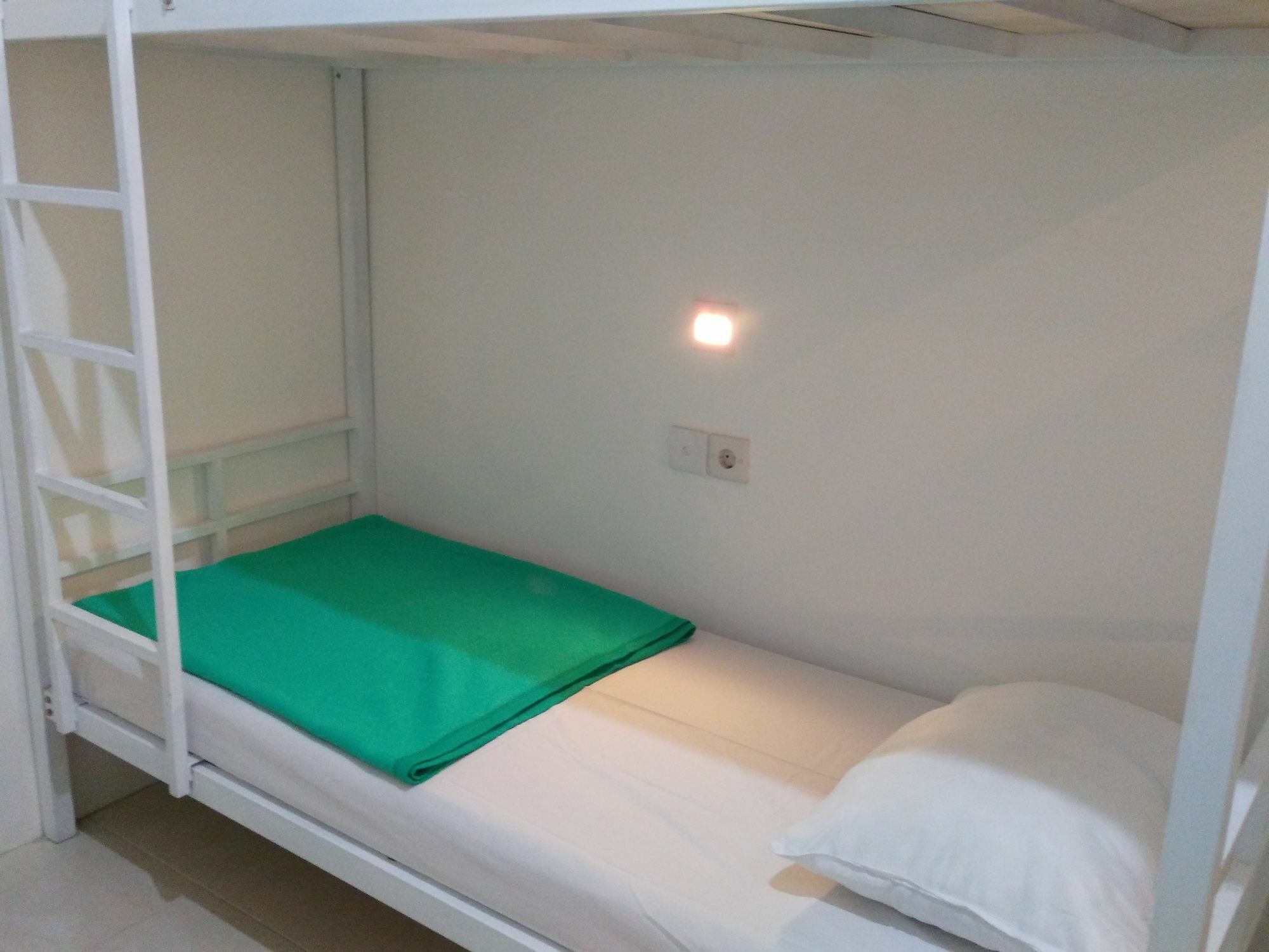 The Ruum Hostel Canggu Zewnętrze zdjęcie